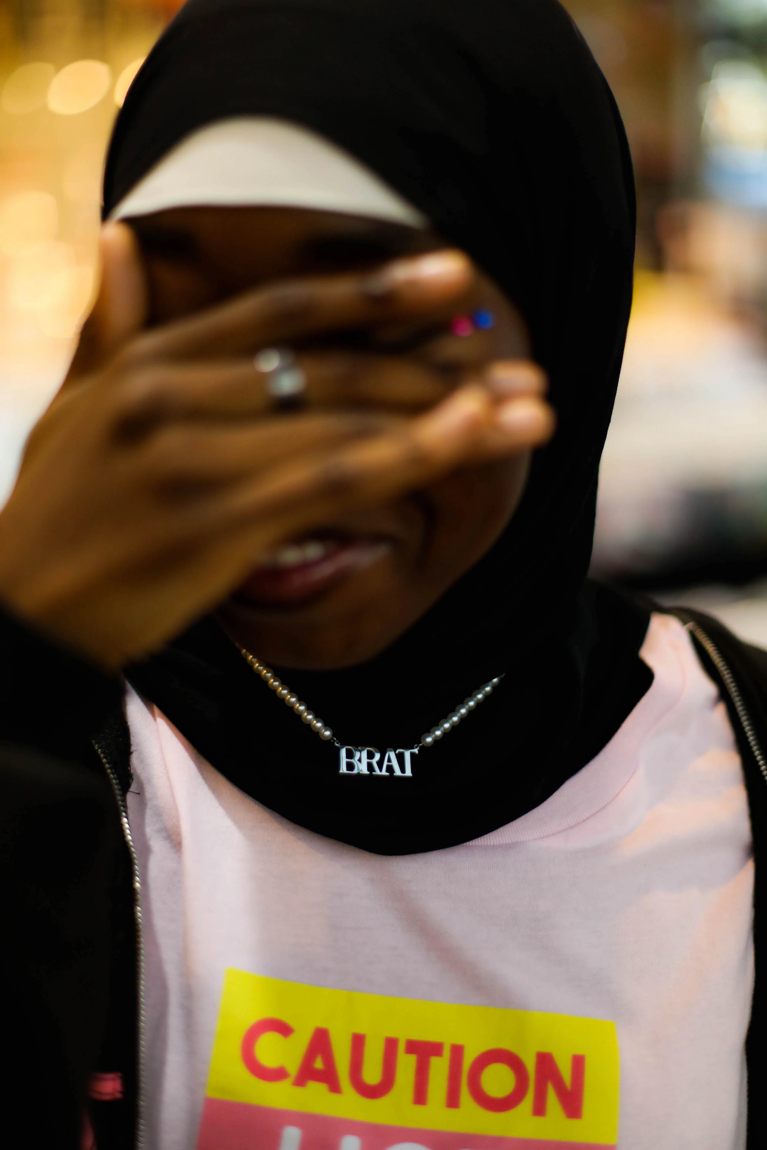 Brat Pearl Necklace - Image 10