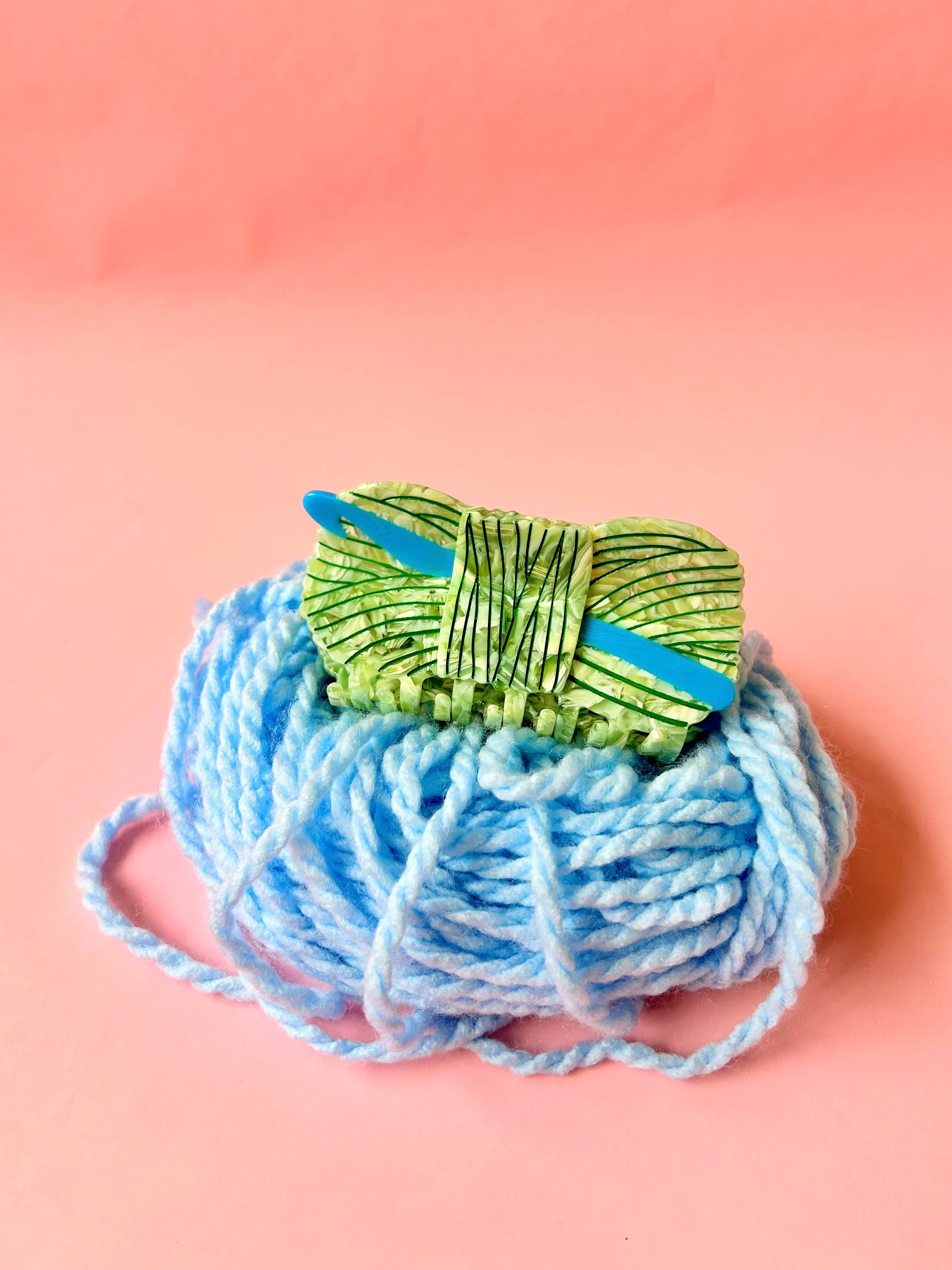 Crochet Needle Hair Claw - Image 12