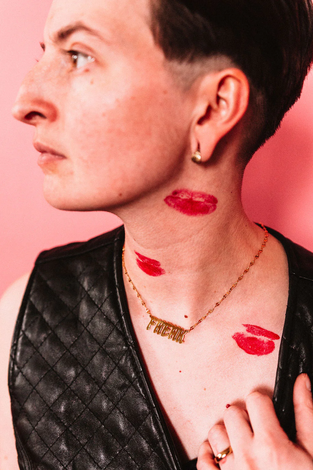 Freak Nameplate Necklace - Image 4