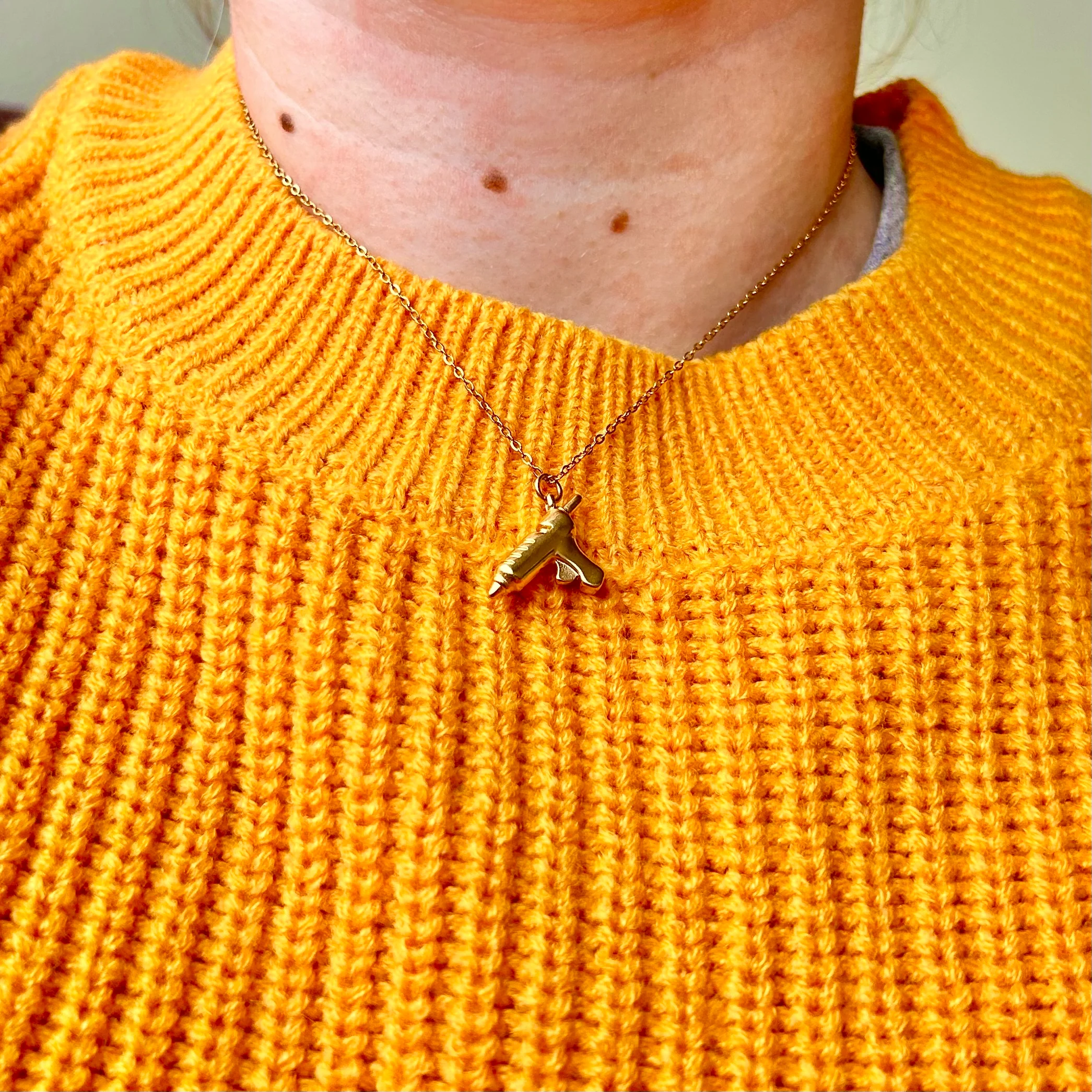 Hot Glue Gun Necklace - Image 12