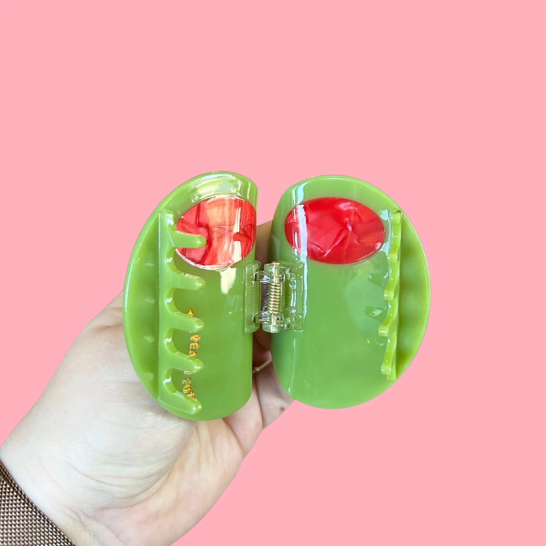 Jumbo Stuffed Olive Hair Claw - Image 3