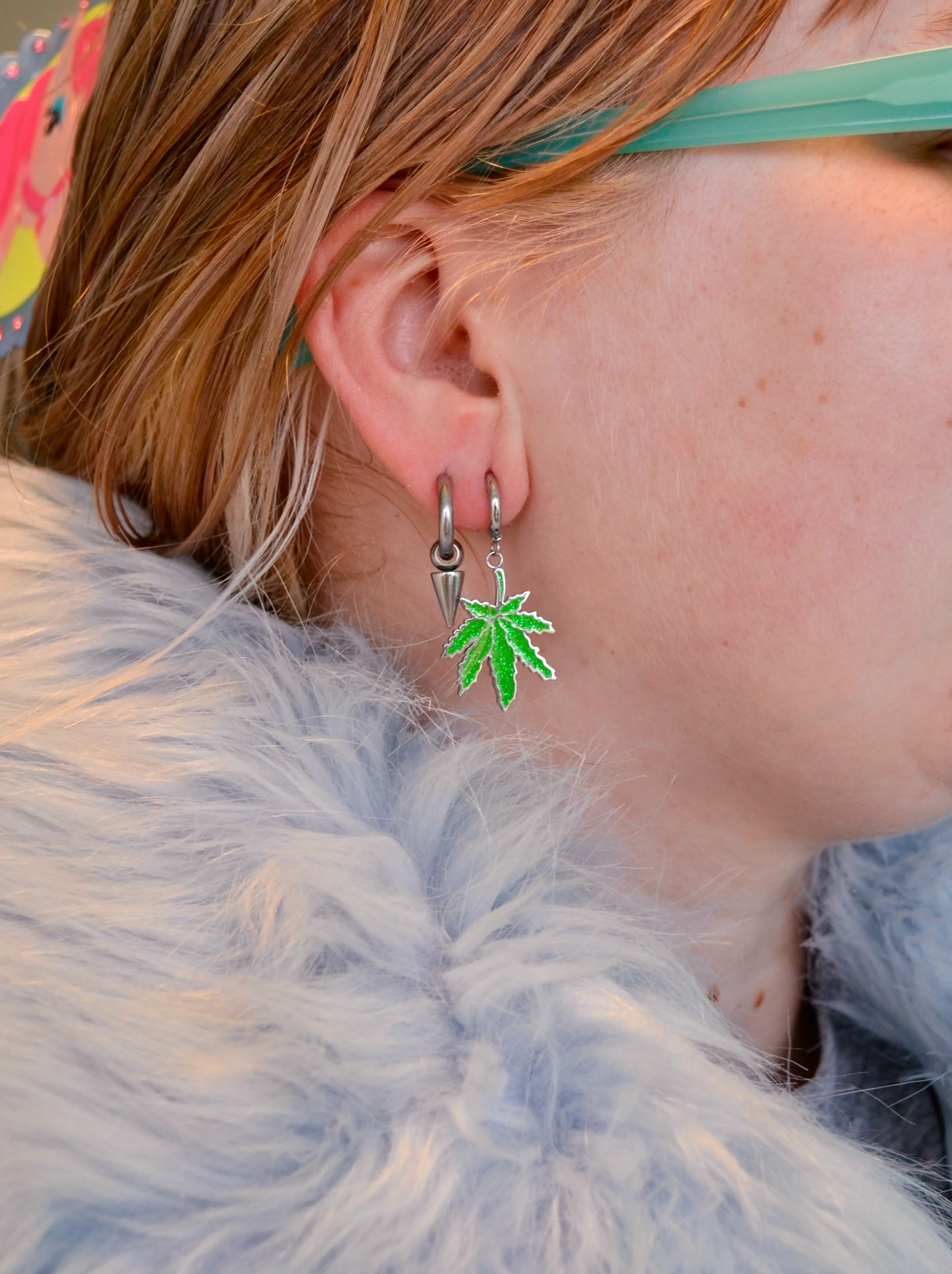 Ouid Leaf Earrings - Image 3