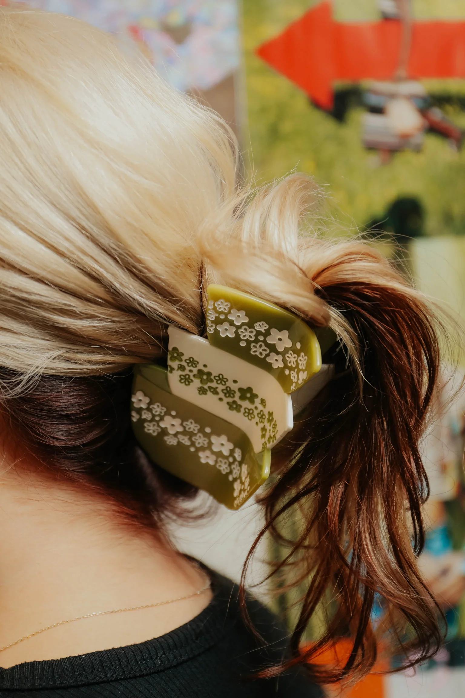 Retro Bowls Hair Claw - Image 6