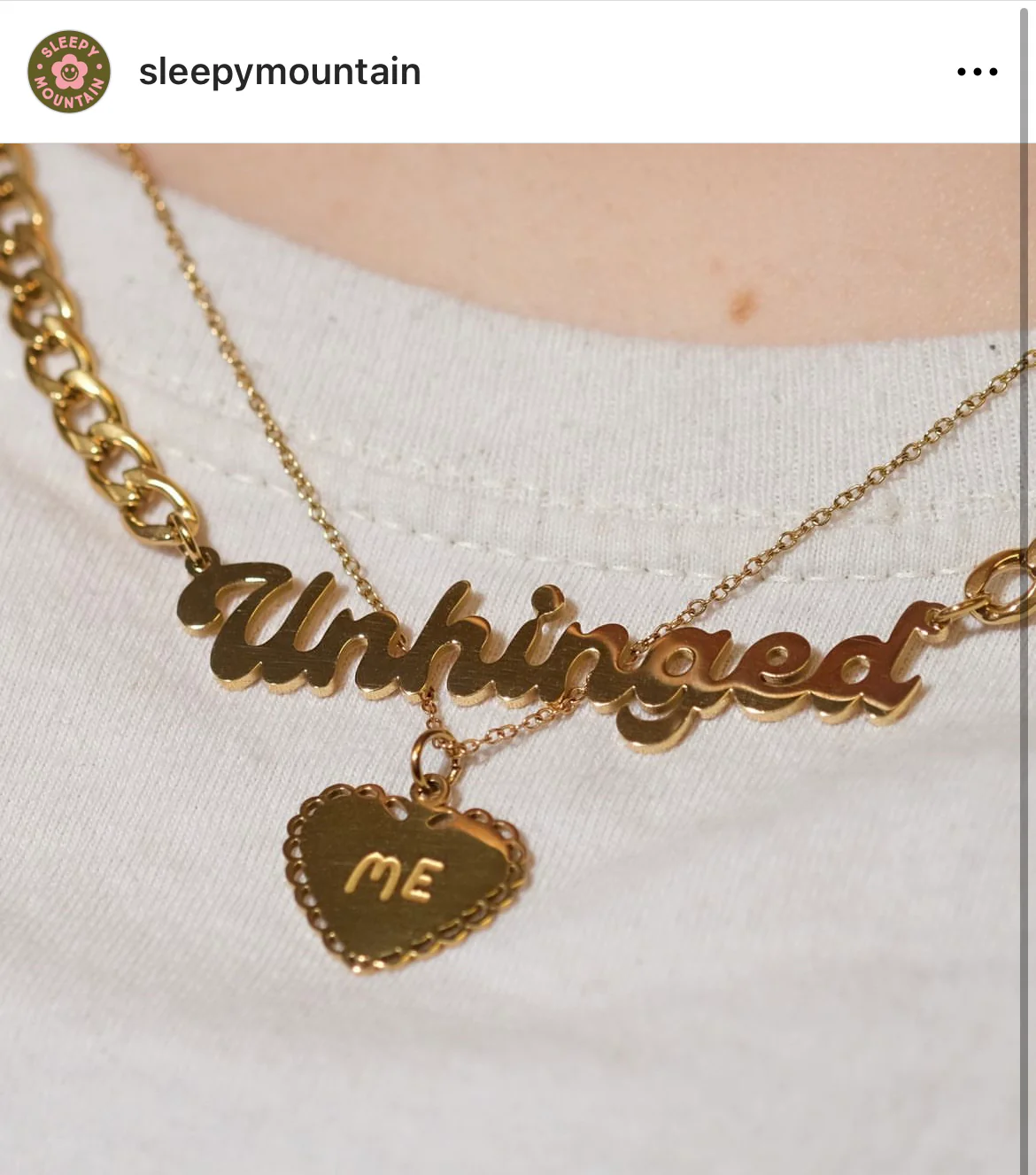 Unhinged Nameplate Necklace - Image 4
